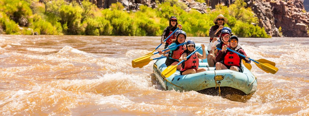 Rafting sur le fleuve Colorado avec les Hualapai River Runners grand canyon whitewater rafting